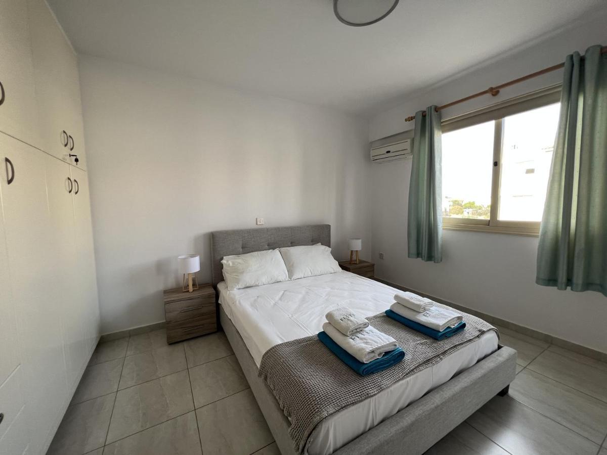 Apartamento Royal-Seacrest Paphos-Center Vip Exterior foto